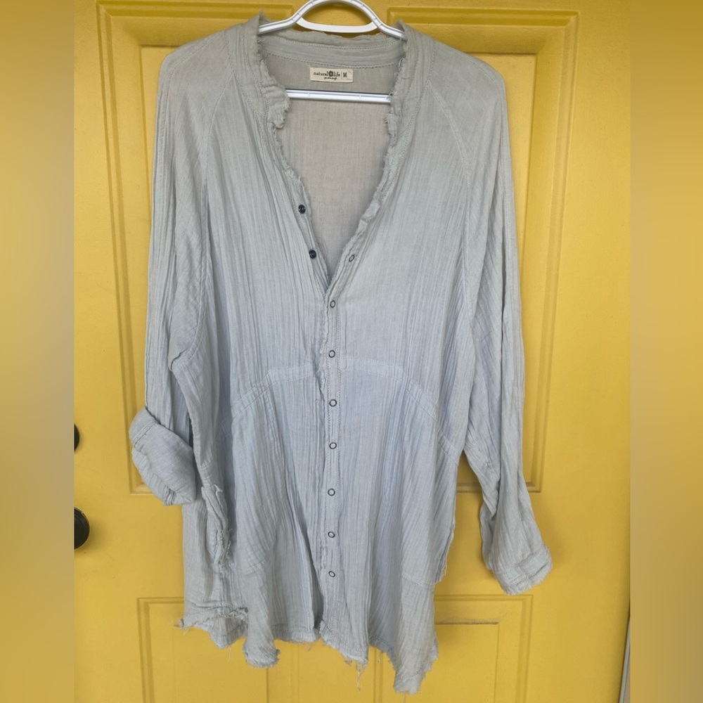 NATURAL LIFE Soft Gray Casual Button Down Shirt
